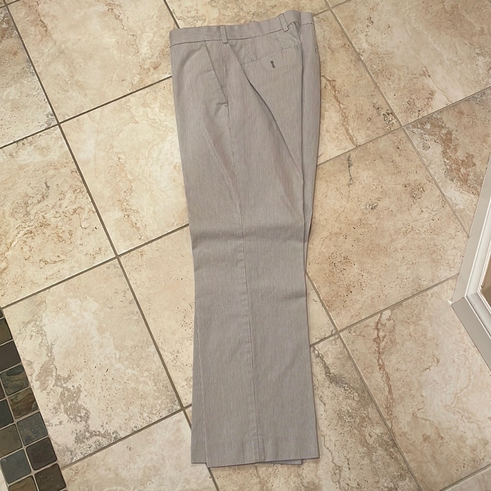 Express men’s dress pants producer straight leg seersucker type